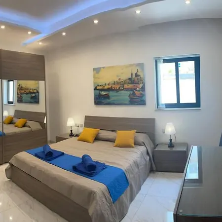 The Diamond Apartment